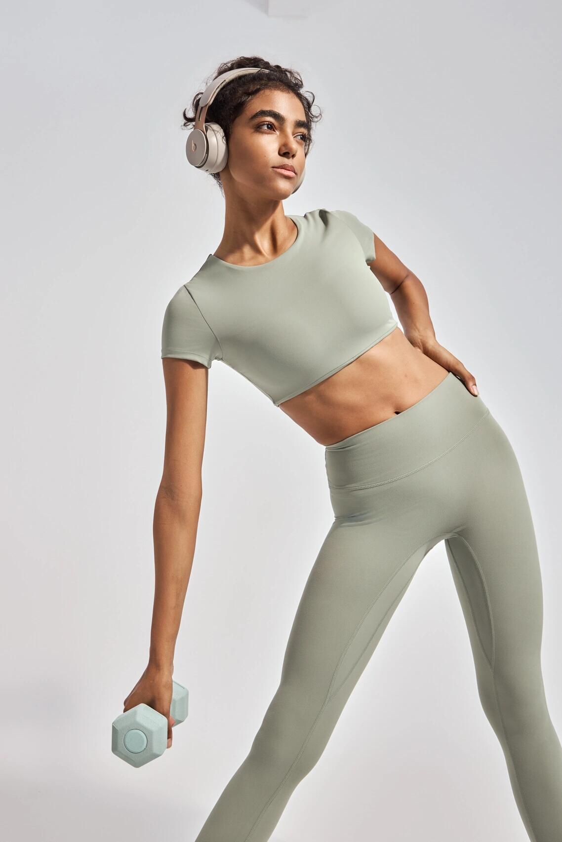 [AI 设计] supportivejumpsuit - 2024新款发布